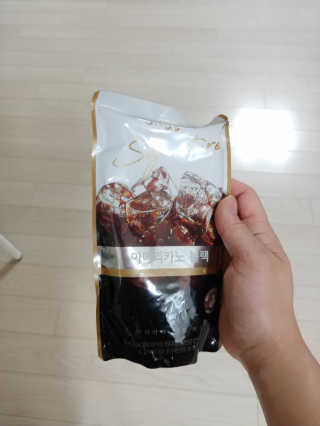 (주)쟈뎅 쟈뎅 시그니처 블랙, 헤이즐넛 230ml — 5점을 준 리뷰어가 2018년 6월 올린 사용 사진