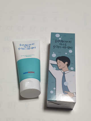 매너릭 올인원 딥클렌징폼 앤 쉐이빙 — 4점을 준 리뷰어가 2020년 1월 올린 사용 사진