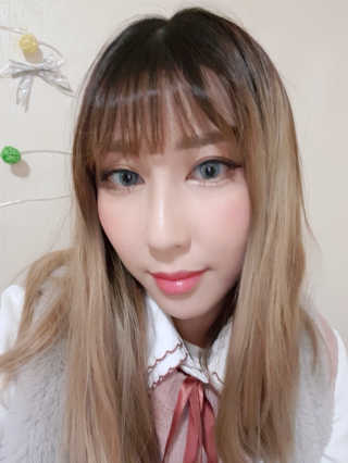 다슈코리아 다슈 컬러 페스트 체인지 염색약 — 5점을 준 리뷰어가 2019년 2월 올린 사용 사진