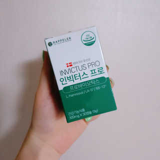 라플레 염창환 박사의 3세대 유산균, 인빅터스 프로 — 5점을 준 리뷰어가 2019년 3월 올린 사용 사진