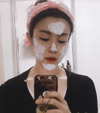 아크웰 아크네 클리어링 딥 클렌징 폼 — 5점을 준 리뷰어가 2018년 12월 올린 사용 사진