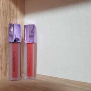 [블랙루즈] 에어 핏 벨벳 틴트 시즌2 中 택1+랜덤1 — 5점을 준 리뷰어가 2018년 10월 올린 사용 사진