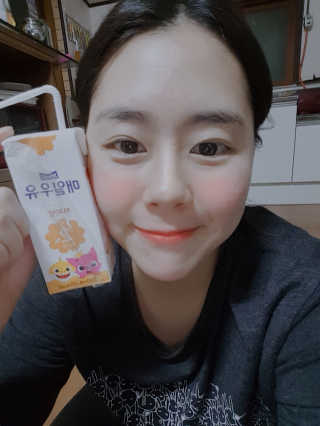 매일우유 멸균 매일우유 저지방 2프로 멸균 핑크퐁 에디션 6입 — 5점을 준 리뷰어가 2018년 1월 올린 사용 사진