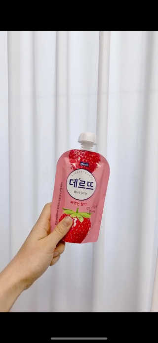 데르뜨 떠먹는 과일 3종, 짜먹는 과일 2종 총 10개 체험 — 5점을 준 리뷰어가 2020년 3월 올린 사용 사진