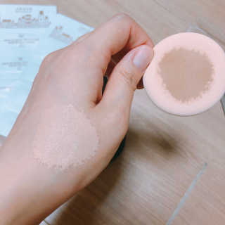 자빈드서울 윙크 파운데이션 팩트 — 5점을 준 리뷰어가 2019년 6월 올린 사용 사진