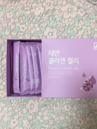네츄럴굿띵스 태반 콜라겐 젤리 15포 — 5점을 준 리뷰어가 2018년 12월 올린 사용 사진