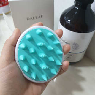 달리프 베러 퍼퓸 샴푸 1000ml 레이니데이 or 일랑로즈 — 4점을 준 리뷰어가 2020년 2월 올린 사용 사진