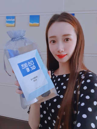 홈앤살롱 집에서 하는 모발클리닉 디스 이즈 앝 — 5점을 준 리뷰어가 2019년 9월 올린 사용 사진