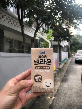 헤이미스터브라운 [매일유업] 헤이 미스터브라운 12개입 — 4점을 준 리뷰어가 2019년 8월 올린 사용 사진