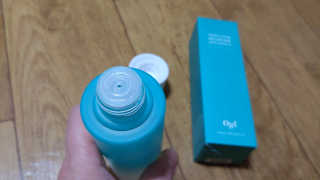 오지아이 워터 밤 모이스처 스킨 에센스 180ml — 3점을 준 리뷰어가 2020년 1월 올린 사용 사진