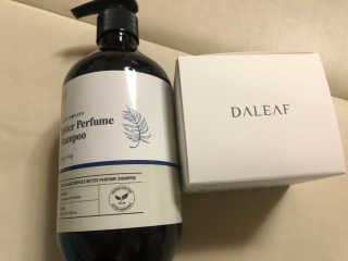달리프 베러 퍼퓸 샴푸 1000ml 레이니데이 or 일랑로즈 — 4점을 준 리뷰어가 2020년 2월 올린 사용 사진