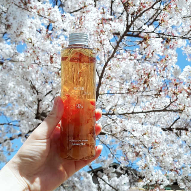 오리진티 리얼플라워 로즈 꽃잎토너 200ml 리뷰 사진