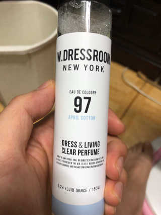 더블유드레스룸 드레스퍼퓸 150ml — 4점을 준 리뷰어가 2018년 8월 올린 사용 사진