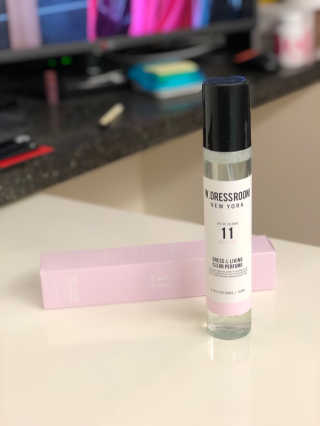 더블유드레스룸 드레스퍼퓸 150ml — 4.5점을 준 리뷰어가 2018년 11월 올린 사용 사진