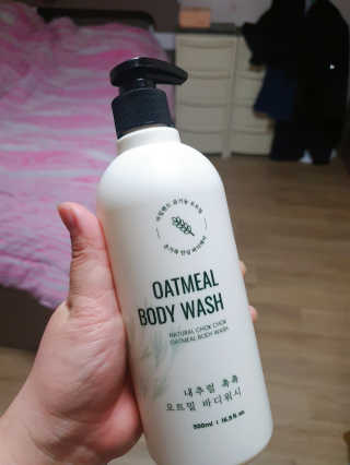 (주)에네스티 내추럴 촉촉  오트밀 바디워시 500ml — 5점을 준 리뷰어가 2020년 3월 올린 사용 사진