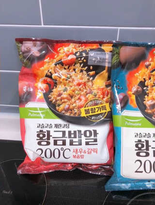 장안의 화제 황금볶음밥, 풀무원 황금밥알 200℃ — 3점을 준 리뷰어가 2019년 9월 올린 사용 사진
