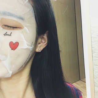 누메로 5 바이탈 포인트업 마스크팩 — 4.17점을 준 리뷰어가 2018년 5월 올린 사용 사진