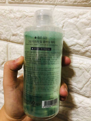 (주)에네스티 그린 티트리 딥 클렌징 워터 300ml — 5점을 준 리뷰어가 2019년 10월 올린 사용 사진