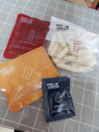 두번째 국떡 국가대표 떡볶이 1팩 + 영미칩 2봉 증정 — 3.5점을 준 리뷰어가 2019년 2월 올린 사용 사진