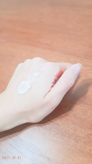 23years old 바데카실 세라3 오리지널 — 5점을 준 리뷰어가 2017년 11월 올린 사용 사진