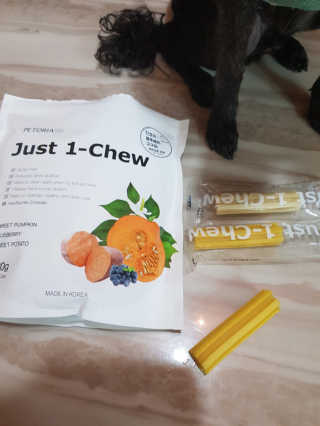 [펫토리아] 한입뚝딱 혼합 덴탈츄 Just 1-Chew — 4점을 준 리뷰어가 2020년 2월 올린 사용 사진