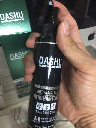 다슈코리아 다슈 데일리 안티 헤어로스 허브 헤어토닉 150ml — 5점을 준 리뷰어가 2019년 10월 올린 사용 사진
