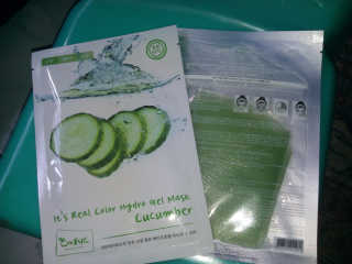 CRE8SKIN(크리에이트스킨) It's Real Color Cucumber — 5점을 준 리뷰어가 2017년 6월 올린 사용 사진