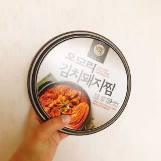 GS25 YOU US  오모리김치돼지찜 — 5점을 준 리뷰어가 2018년 3월 올린 사용 사진