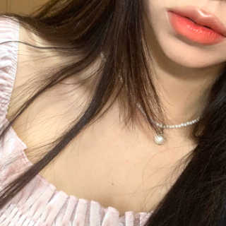 릴리바이레드 쥬시라이어 워터틴트 02 체리 크러쉬인 척 — 5점을 준 리뷰어가 2020년 3월 올린 사용 사진