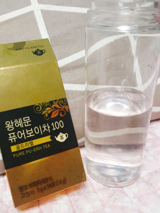 넥스트비티 왕혜문 퓨어 보이차 100 골드라벨 — 4.83점을 준 리뷰어가 2017년 11월 올린 사용 사진