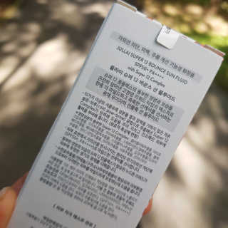 쥴라이Jullai 슈퍼 12 바운스 선 플루이드 SPF50+ PA++++ — 4점을 준 리뷰어가 2019년 7월 올린 사용 사진
