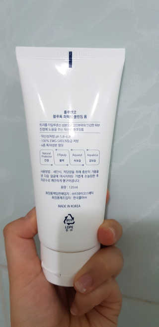 [룰루앤코] 블루톡 퍼펙트 클렌징 폼 — 3점을 준 리뷰어가 2020년 1월 올린 사용 사진