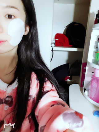 미플레이 진짜 티트리 토너 패드 — 4점을 준 리뷰어가 2018년 11월 올린 사용 사진