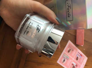 파시스 올인원 진주 화이트닝 크림 100ml — 4점을 준 리뷰어가 2019년 5월 올린 사용 사진