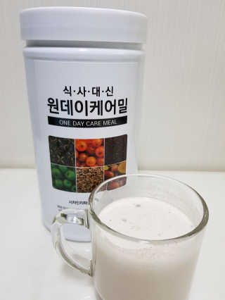 (주)이스터비엔에프 식사대용선식 원데이케어밀 1KG 대용량 — 5점을 준 리뷰어가 2019년 1월 올린 사용 사진