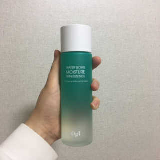 오지아이 워터 밤 모이스처 스킨 에센스 180ml — 5점을 준 리뷰어가 2020년 2월 올린 사용 사진