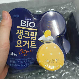 [매일 바이오] 생크림요거트 플레인 12개 + 유자 12개 — 5점을 준 리뷰어가 2019년 6월 올린 사용 사진