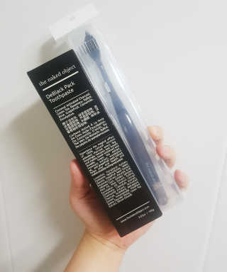 the naked object 디블랙팩치약 디블랙칫솔 세트 — 4점을 준 리뷰어가 2019년 6월 올린 사용 사진