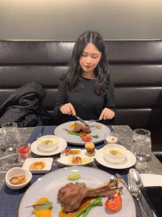 뷔페G [뷔페 G 글래드호텔 강남코엑스센터점] 2인 식사권 — 5점을 준 리뷰어가 2019년 4월 올린 사용 사진