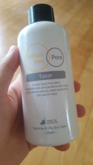 이솔화장품 이솔 세범 리스 포어 토너 200ml — 5점을 준 리뷰어가 2018년 8월 올린 사용 사진