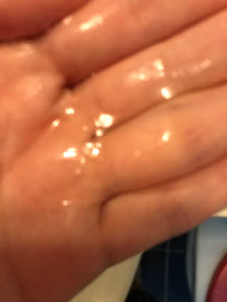 아쿠아큐링 아쿠아S링 퓨어리프레싱 헤어케어 500ml — 5점을 준 리뷰어가 2018년 7월 올린 사용 사진