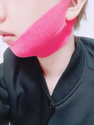 스케덤 펩타이드 리프팅밴드 — 5점을 준 리뷰어가 2019년 5월 올린 사용 사진