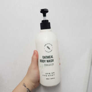 (주)에네스티 내추럴 촉촉  오트밀 바디워시 500ml — 4점을 준 리뷰어가 2020년 2월 올린 사용 사진