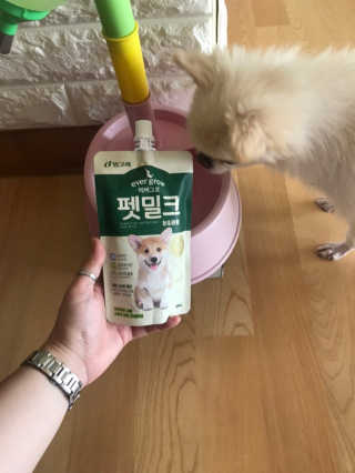 [빙그레] 에버그로 생유산균 1봉（10포입）+펫밀크2팩 — 3.5점을 준 리뷰어가 2019년 5월 올린 사용 사진