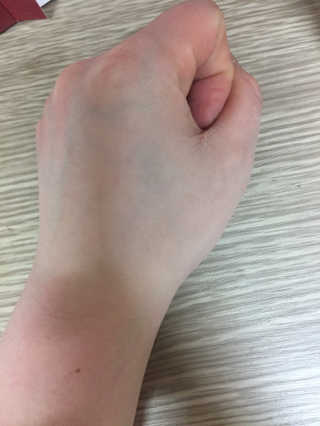 미샤 래디언스 퍼펙트핏 파운데이션 SPF30 PA++ — 4.5점을 준 리뷰어가 2020년 3월 올린 사용 사진