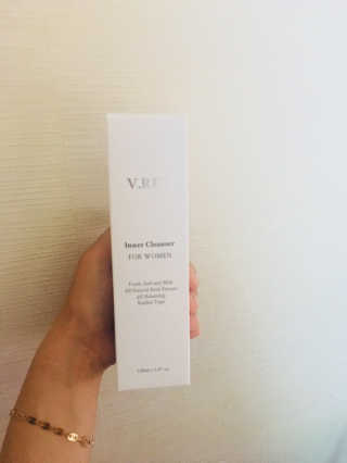 V.RET 브이렛 여성청결제 — 4점을 준 리뷰어가 2018년 9월 올린 사용 사진