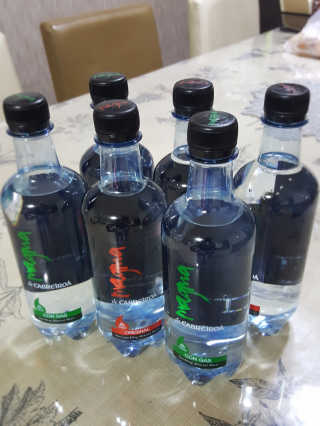 마그마 탄산수 — 3.83점을 준 리뷰어가 2018년 2월 올린 사용 사진