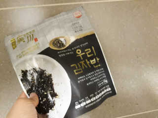 광천우리맛김 우리집밥도둑 맛있는광천김 우리김자반 50g 5봉 — 4.33점을 준 리뷰어가 2018년 3월 올린 사용 사진