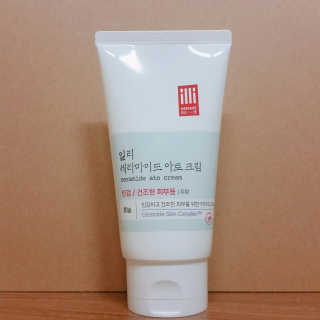 일리윤 세라마이드 아토 집중 크림 — 5점을 준 리뷰어가 2017년 6월 올린 사용 사진