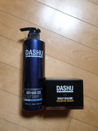 다슈코리아 다슈 단백질 한방 두피 골드 샴푸 500ml +샴푸브러쉬 — 4점을 준 리뷰어가 2020년 1월 올린 사용 사진